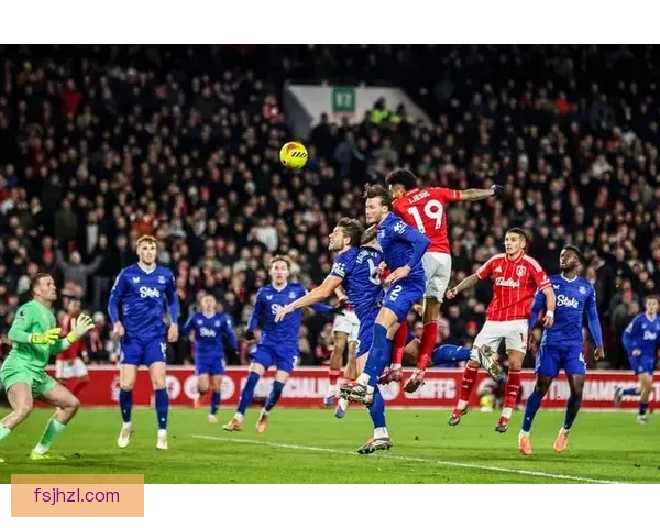 以利兹联鏖战狠队激烈对攻双方上演进球盛宴掀起英伦足球狂潮